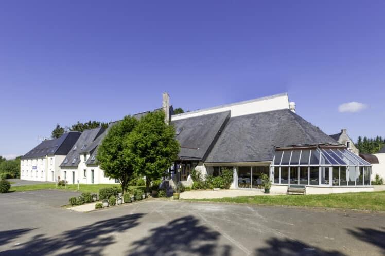 Hôtel**** Armor Park Dinan