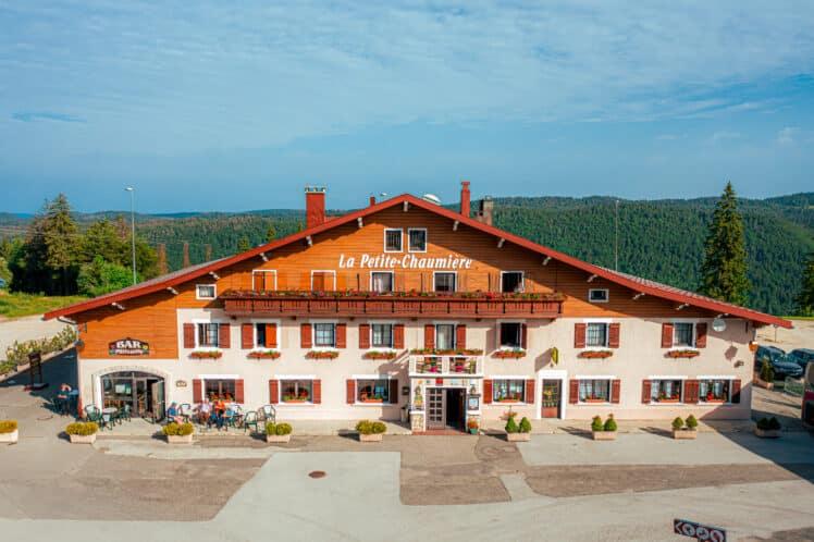 Hôtel** La Petite Chaumière
