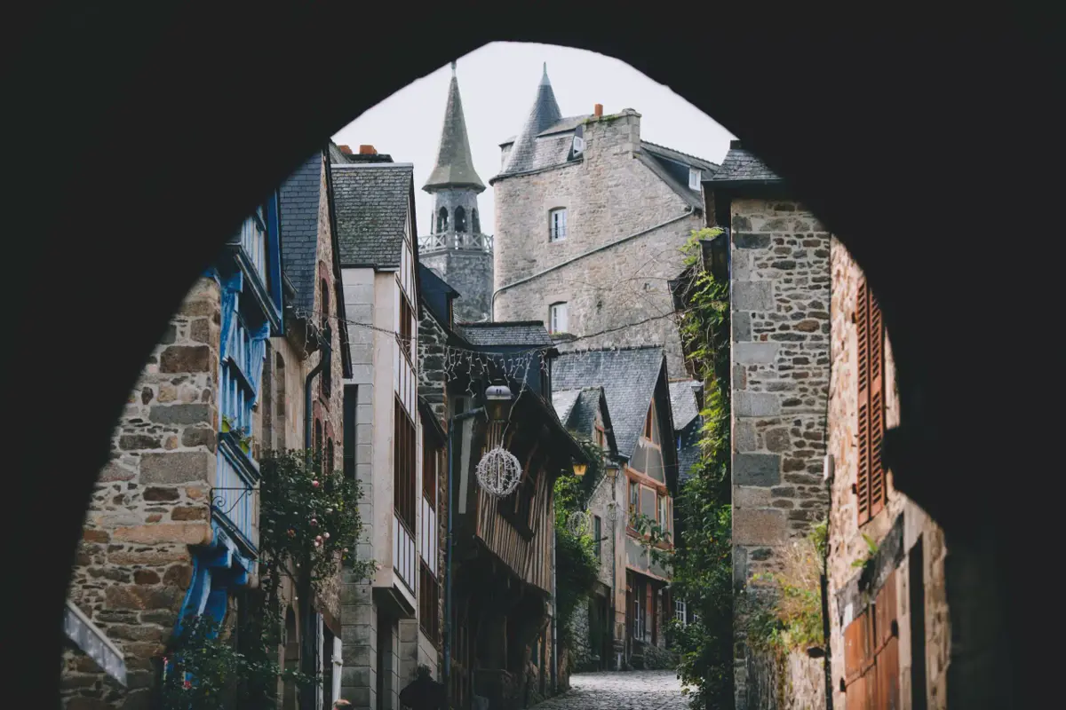 Dinan & la Côte d’Émeraude : patrimoine et littoral